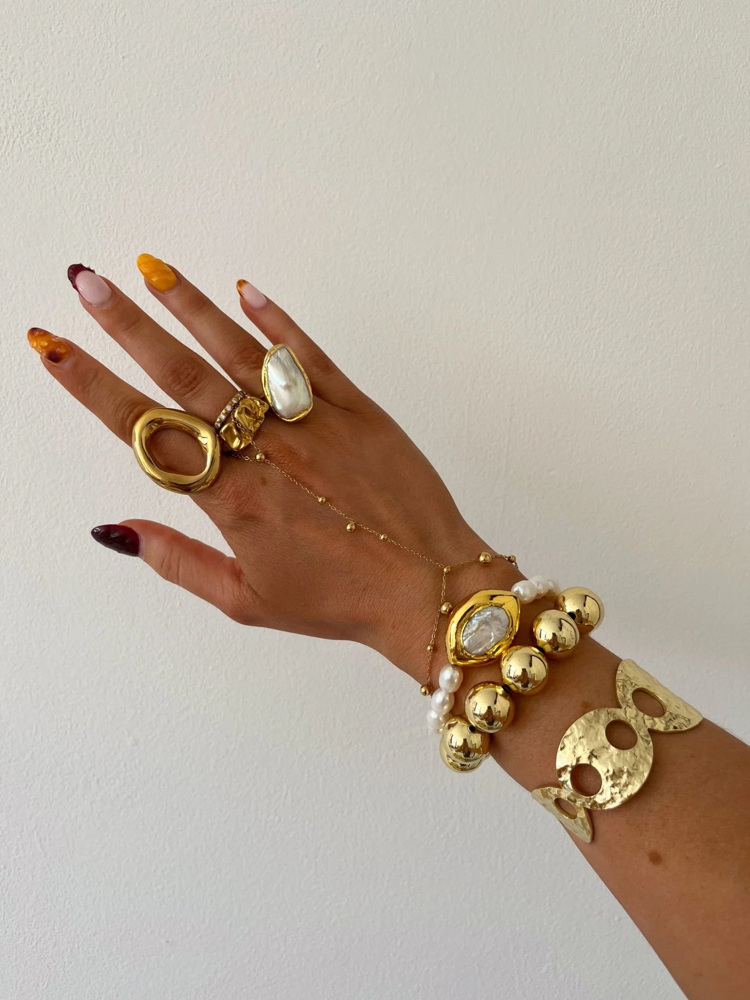 BUBBLE BALL BRACELET