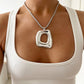 THE OVAL NECKLACE
